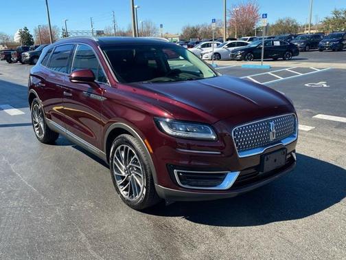 2019 Lincoln Nautilus Reserve