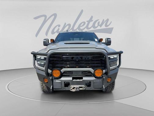 Ceramic Gray Clearcoat 2026 RAM 3500 Laramie Crew Cab 4x4 8' Box