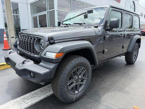 Granite Crystal Metallic Clearcoat 2026 Jeep Wrangler Sport S
