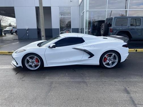 2022 Chevrolet Corvette Stingray w/2LT