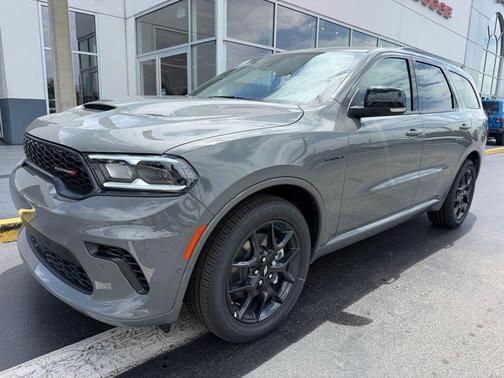 Destroyer Gray Clearcoat 2026 Dodge Durango GT Premium HEMI V8