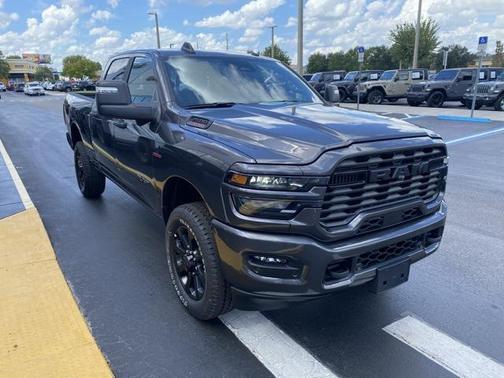 2025 RAM 2500 Big Horn Crew Cab 4x4 6'4' Box