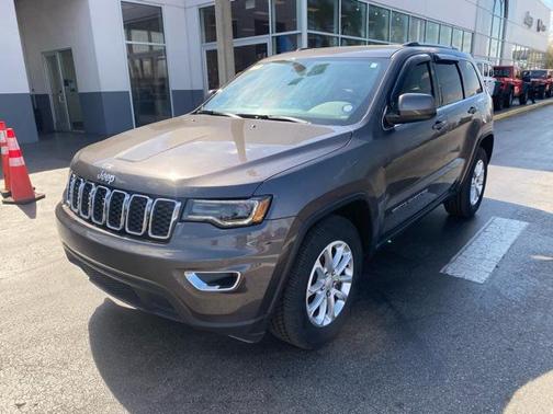 2021 Jeep Grand Cherokee Laredo