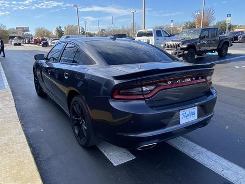 2018 Dodge Charger SXT Plus