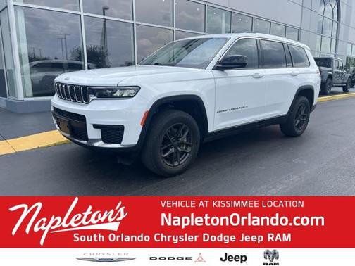 2022 Jeep Grand Cherokee L Laredo