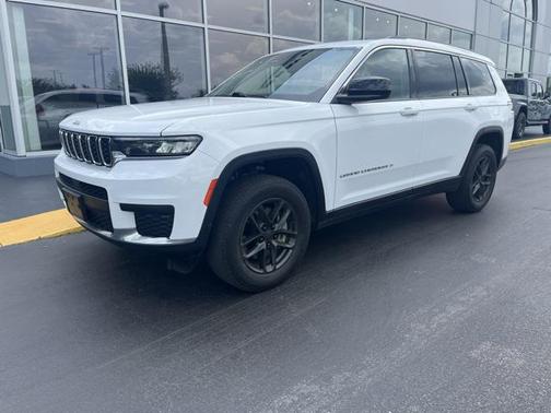 2022 Jeep Grand Cherokee L Laredo