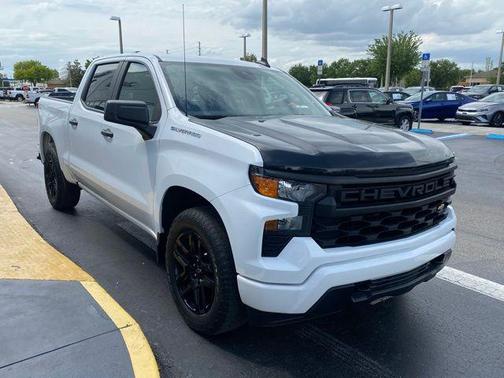Summit White 2023 Chevrolet Silverado 1500 Custom
