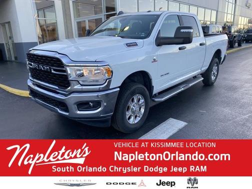 2024 RAM 2500 Big Horn Crew Cab 4x4 6'4' Box