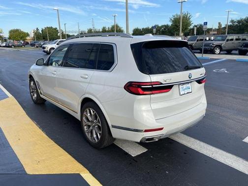 2023 BMW X7 xDrive40i