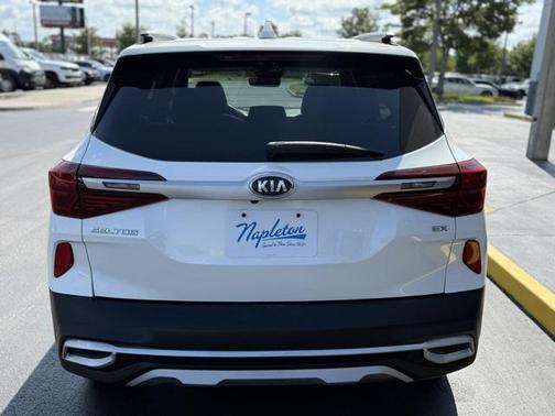 2021 Kia Seltos EX