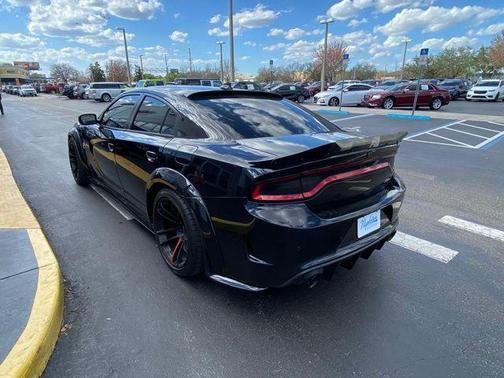 2016 Dodge Charger SRT Hellcat