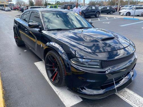 2016 Dodge Charger SRT Hellcat