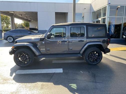 2022 Jeep Wrangler Unlimited 4xe Sahara