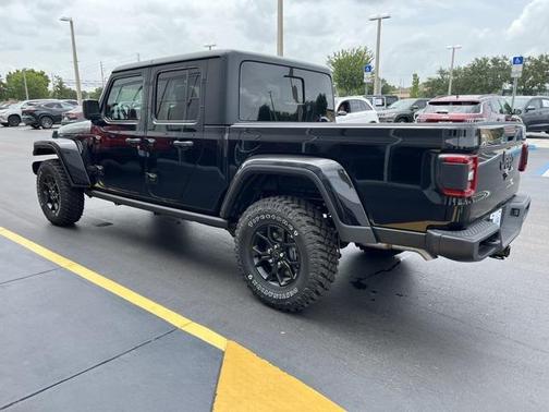 2025 Jeep Gladiator Willys