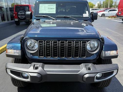 2025 Jeep Gladiator Sport S