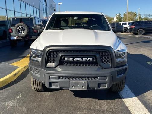 2024 RAM 1500 Classic Warlock Crew Cab 4x2 5'7' Box
