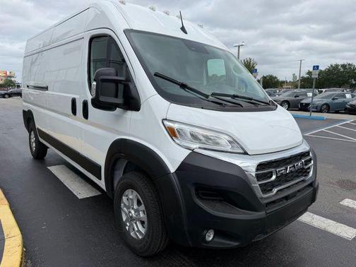 Bright White Clearcoat 2026 RAM ProMaster 2500 High Roof
