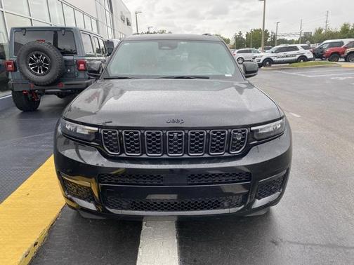 2024 Jeep Grand Cherokee L Summit