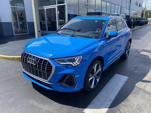 2020 Audi Q3 45 S line Premium Plus
