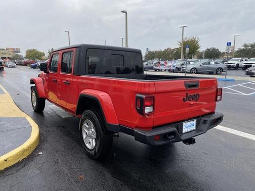 2023 Jeep Gladiator Sport S