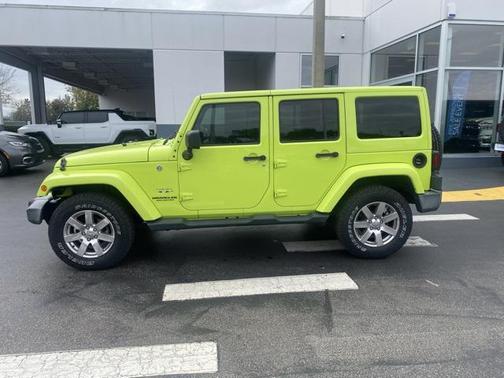 2016 Jeep Wrangler Unlimited Sahara