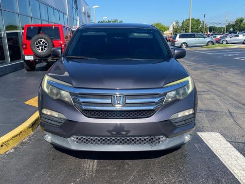 Modern Steel Metallic 2018 Honda Pilot EX-L