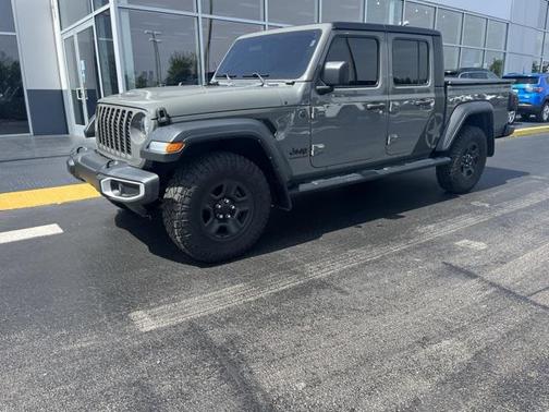2023 Jeep Gladiator Sport