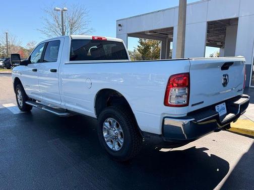 2024 RAM 2500 Big Horn Crew Cab 4x4 8' Box