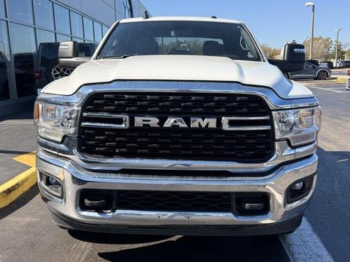 2024 RAM 2500 Big Horn Crew Cab 4x4 8' Box