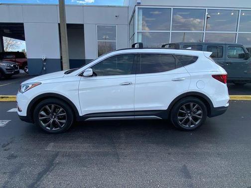 2018 Hyundai Santa Fe Sport 2.0L Turbo Ultimate