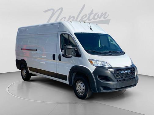 Bright White Clearcoat 2023 RAM ProMaster 2500 High Roof