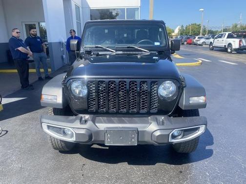 2023 Jeep Gladiator Sport S