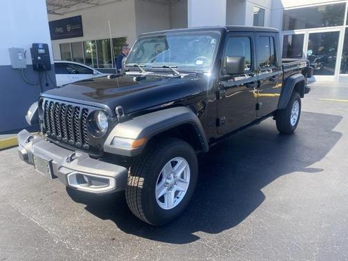 2023 Jeep Gladiator Sport S