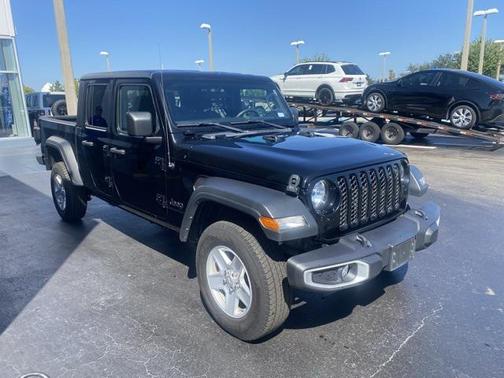 2023 Jeep Gladiator Sport S