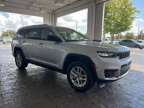 2025 Jeep Grand Cherokee L Laredo