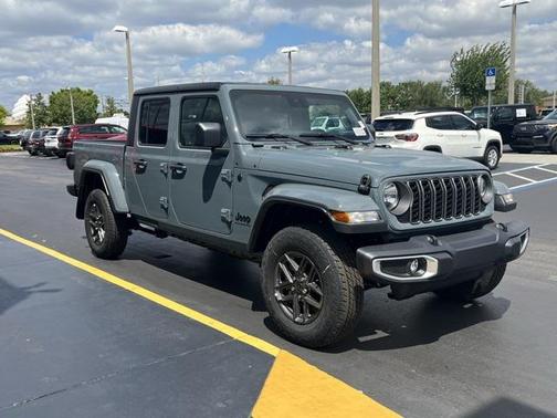 2025 Jeep Gladiator Sport S