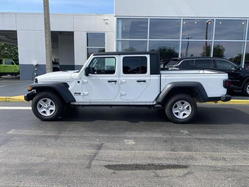 2023 Jeep Gladiator Sport S