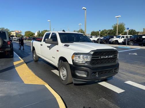 2021 RAM 2500 Tradesman Crew Cab 4x2 8' Box