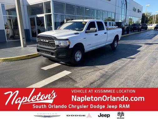 2021 RAM 2500 Tradesman Crew Cab 4x2 8' Box