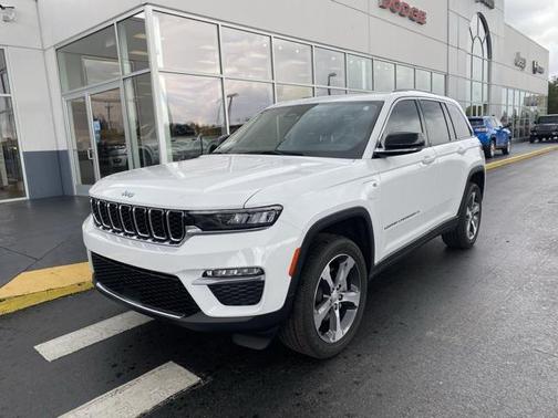 2022 Jeep Grand Cherokee 4xe Base