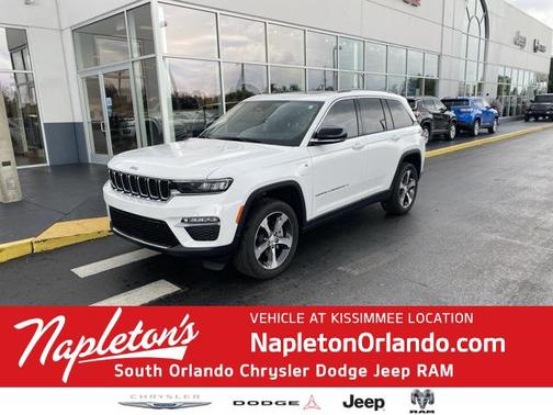 2022 Jeep Grand Cherokee 4xe Base