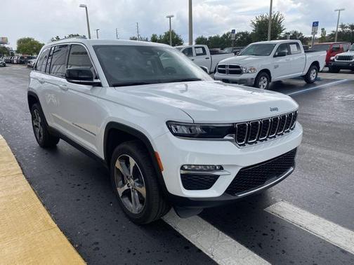 2022 Jeep Grand Cherokee 4xe Base
