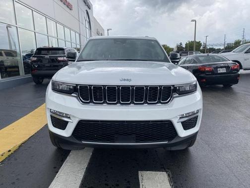 2022 Jeep Grand Cherokee 4xe Base