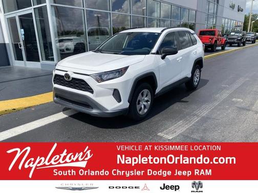 2020 Toyota RAV4 LE