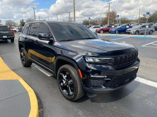 2025 Jeep Grand Cherokee Limited