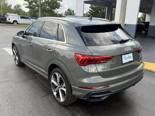 2019 Audi Q3 2.0T S line Premium Plus