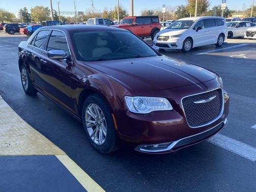 2016 Chrysler 300 S