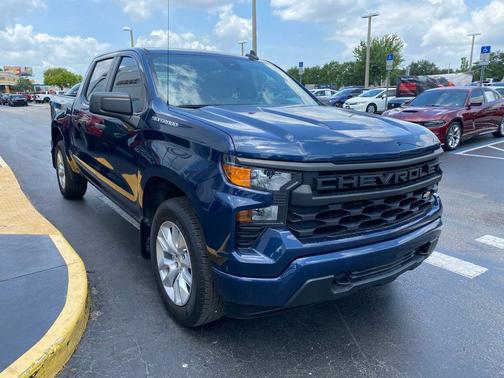 Northsky Blue Metallic 2022 Chevrolet Silverado 1500 Custom