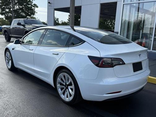 2023 Tesla Model 3 Standard Range