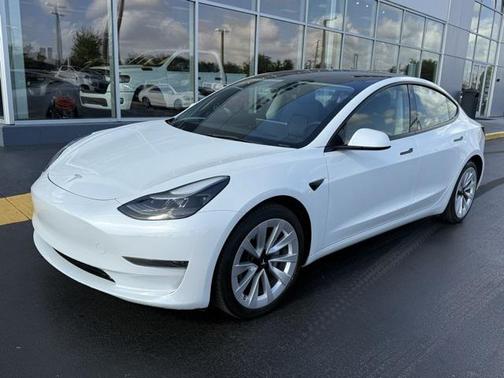 2023 Tesla Model 3 Standard Range